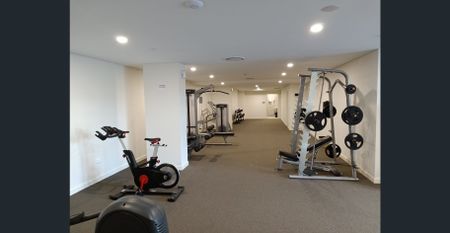 2 Bedroom With Study Apartment For Lease - Photo 2