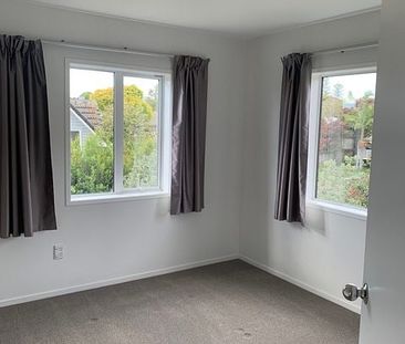 Great Home great location - Photo 3