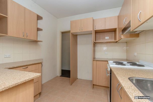 Convenient Ground Floor Living Close to Penrith CBD - Photo 1