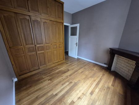 Location Appartement 3 pièces 90m² LILLE 59000 - Photo 5