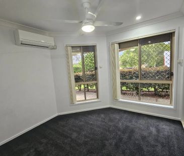 Stunning Double Storey Home in Underwood - Photo 6