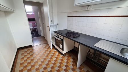 Location Appartement 3 pièces 77m² AMIENS 80000 - Photo 3