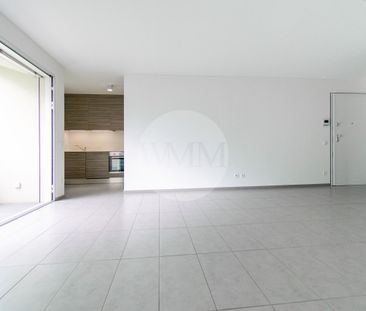 SPAZIOSO 2.5 LOCALI A LUMINO - Foto 4