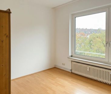 Elegante Wohnung in Top-Lage mit großzügigem Lichteinfall - Photo 5