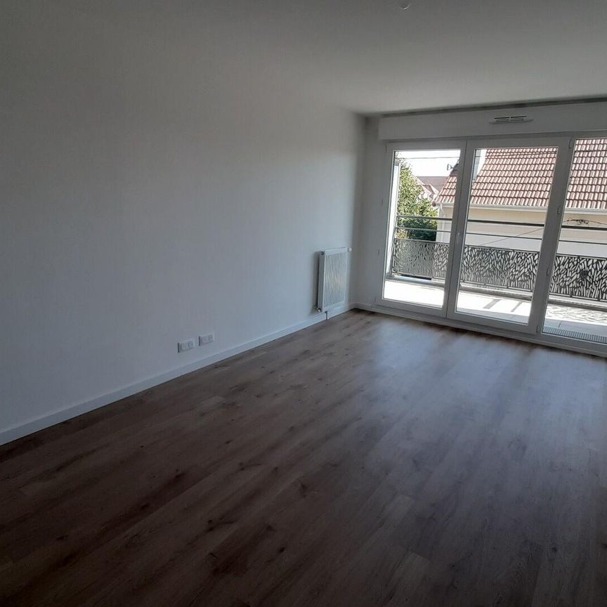 location Appartement T3 DE 61.41m² À BRIE COMTE ROBERT - Photo 1