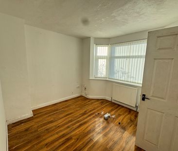 5 Bed Semi-Detached House, Goring Avenue, M18 - Photo 5