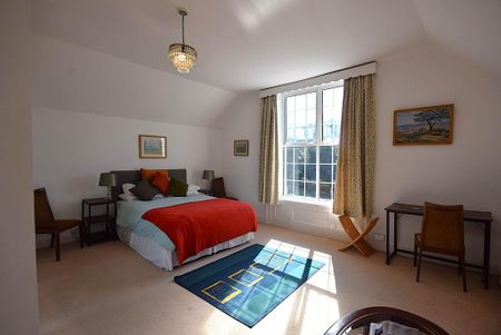 3 bedroom semi-detached house to rent - Photo 4