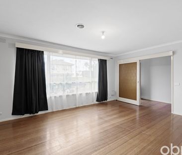 Imagine Easy Living in Cranbourne. Can You Picture It? - Photo 2