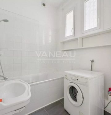 Appartement • Triangle d'Or - Photo 3