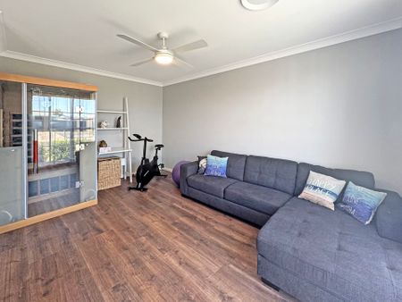 Luxury Family Living with Water Views in Southlakes Estate - Photo 4