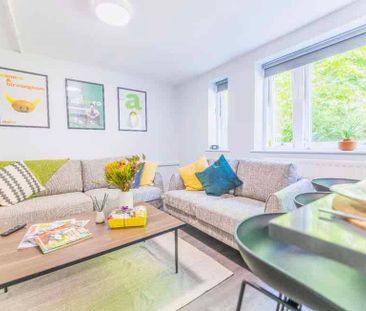 Classic Three Bed - Photo 5