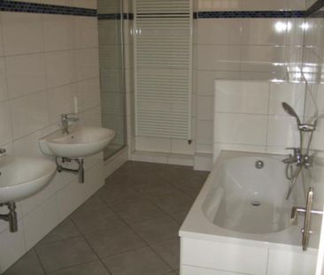 **Köln-Sürth - 100m zum Rheinufer - 3 Zi 101qm Wohnung** - Foto 1