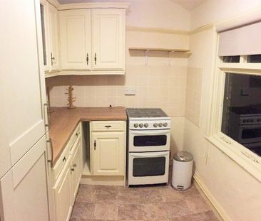 105 Burton Road, Lincoln, Lincolnshire, LN1 3LL - Photo 5