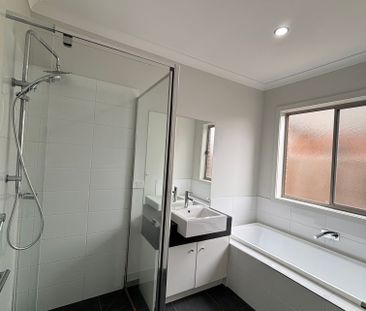 High-End Rental Opportunity: Feature Executive Home - Photo 2