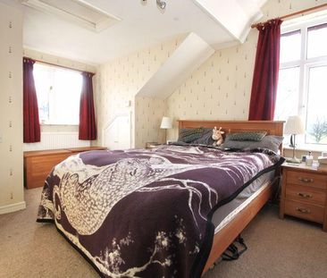 3 bedroom semi-detached house to rent - Photo 6