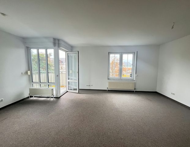 Gestalten Sie mit: Citywohnung mit neuem Vinylboden nach Wunsch - Foto 1