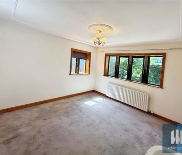 Birkby Road, Birkby, Huddersfield, West Yorkshire, HD2 - Photo 6