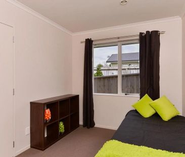 31 McEwen Crescent, Riverstone Terraces - Photo 4