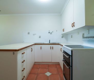 EASY LIVING IN SOUTH GLADSTONE - Photo 6