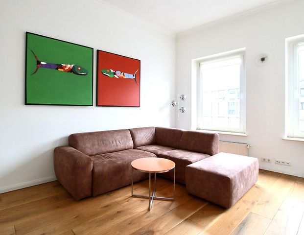 Geschmackvoll möblierte Wohnung in Kölner Messenähe - Photo 1