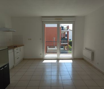 Location Appartement 2 pièces 43m² CUGNAUX 31270 - Photo 3