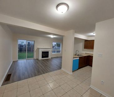 For Lease - 1513 Glenbourne Drive, Oshawa, Ontario - Photo 2