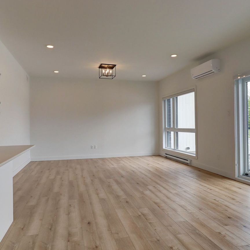 5481, boul. René-Lévesque #102, Sherbrooke (Rock Forest | St-Élie) - Photo 1