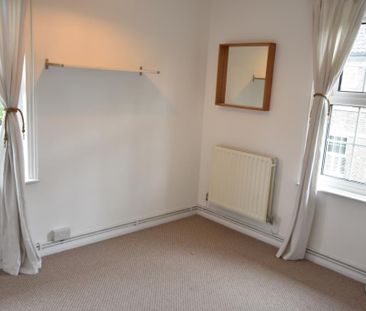 3 bedroom maisonette to rent - Photo 1