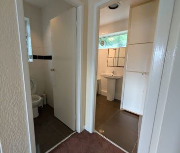3 Bed Semi-Detached House, Ridgeway Close, LS8 - Photo 1