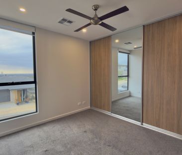 109 Buchanan Drive, Woodforde SA, Belconnen - Photo 6