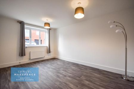 2 bedroom semi-detached house to rent - Photo 2