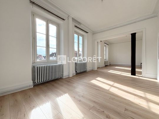 Apartment - Photo 1