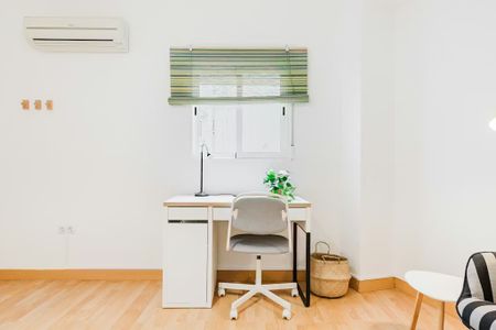 Carrer Consol, Valencia, Valencian Community 46011 - Photo 5