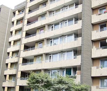 grosszügige 3-Zimmer-Wohnung mit Balkon in Mönchengladbach Schmölderpark - WBS erforderlich - Photo 6