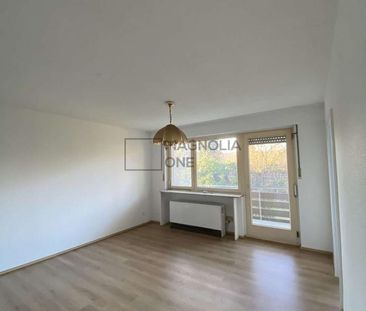 Charmante 2-Zimmer-Wohnung mit Balkon in zentraler Lage *nur mit WBS* - Photo 2