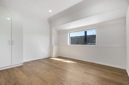 Double Grammar Zone! - Photo 4