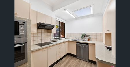 Single Level Home In A Quiet Cul-de-sac - Photo 2