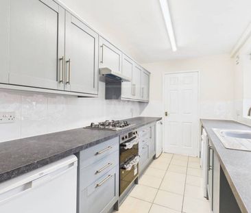 Fairclough Avenue, Warrington, WA1 - Photo 2