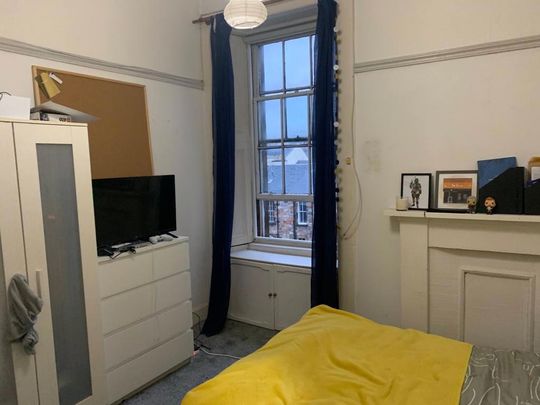 3 bedroom apartment to rent - Photo 1