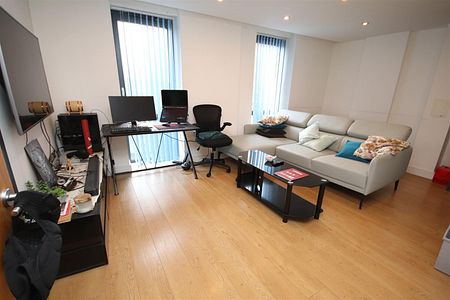 1 bedroom Apartment to let - Photo 4