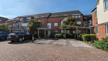 Edward Court, Nottingham, NG2 - Photo 2