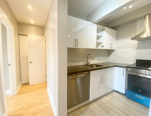 3 Caithness Ave., Unit 3 | 3 Caithness Ave. Suite, Toronto - Photo 1