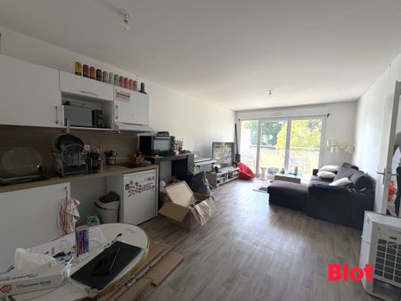 Location Appartement 2 pièces 41m² PONT PEAN 35131 - Photo 2