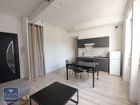Location Appartement 2 pièces 39m² CARCASSONNE 11000 - Photo 2