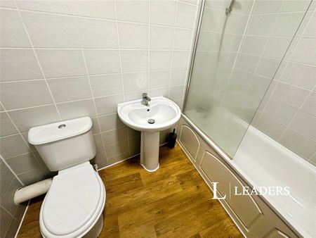 1 bedroom apartment to rent High Street, Stoke-on-Trent, Staffordshire, ST6 - Photo 2