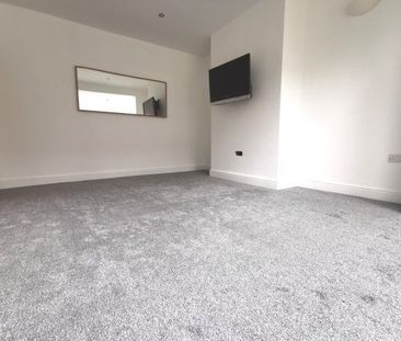 Bohun Street, Swansea, SA5 - Photo 5