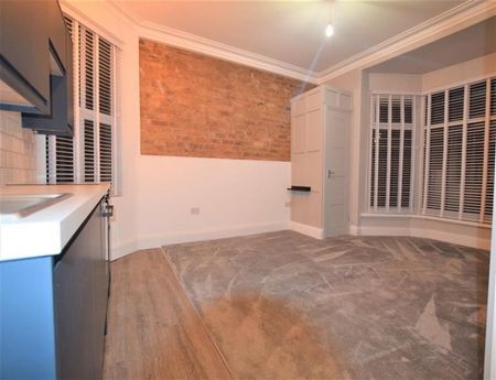 Apartment To Let - Photo 4