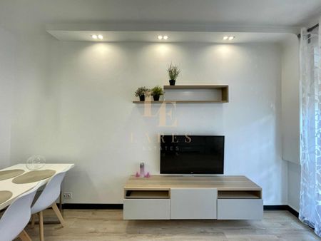 2 pokoje | Balkon | Nowoczesne - Zdjęcie 2