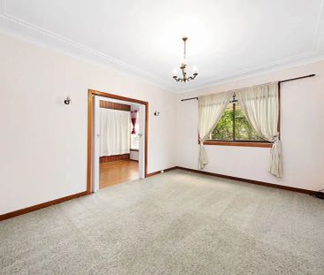 “Pet Friendly Family Home” - Photo 3