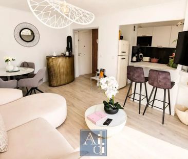 Le Cannet – Élégant 2 pièces meublé avec balcon et vue dégagée - Libre immédiatement - Photo 3